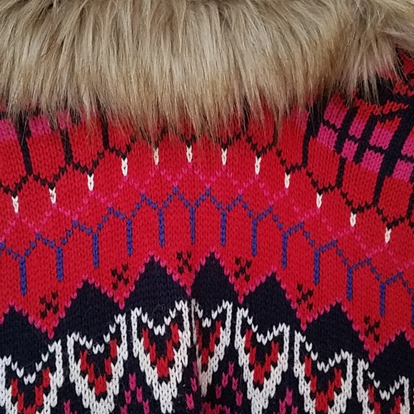 Fur Collared Bold Graphic Print Knit Long Vest - Picture 3 of 4